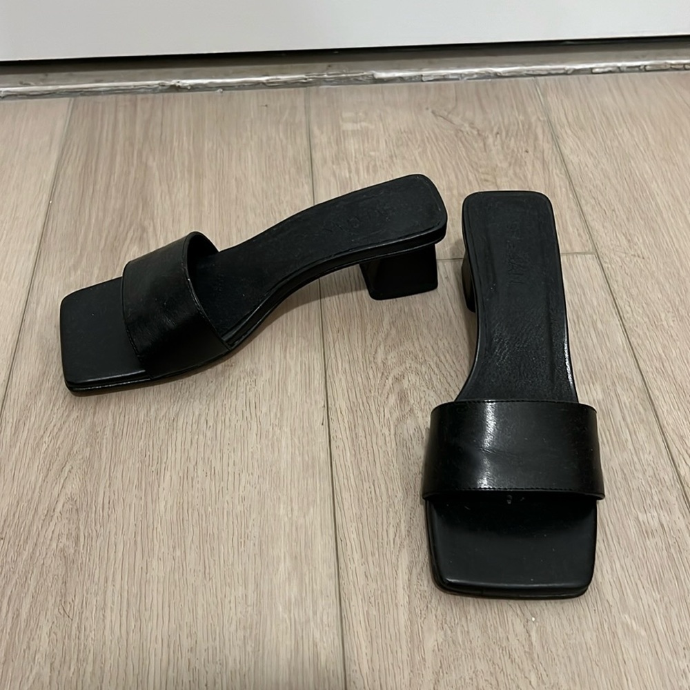 Black Sandal Heels